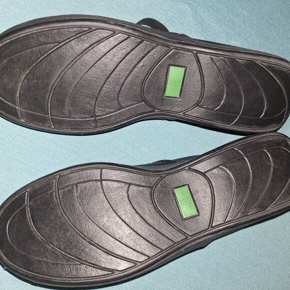 Grasshopper Ortholite Sneaker - Black Leather - Size 9M - Picture 6 of 7